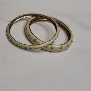Set of 2 rhinestone bangle bracelets